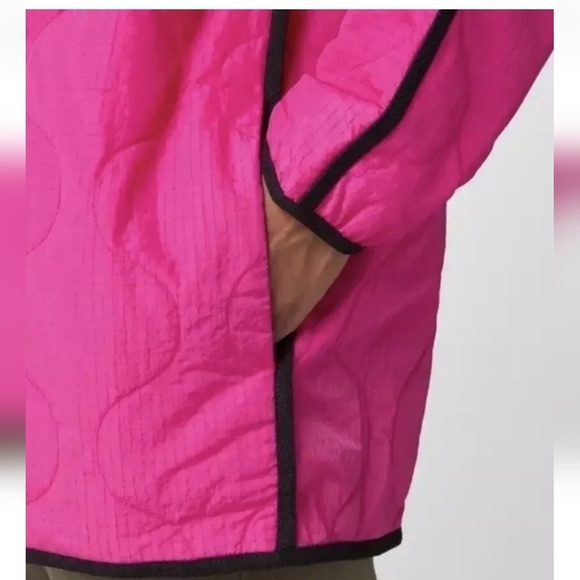 Nike Pink Therma-Fit Quilted Jacket - Picture 3 of 8